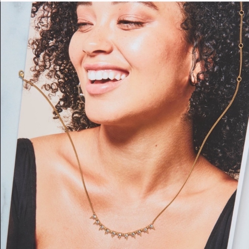 Stella & Dot Delicate Renegade Necklace - Picture 2 of 7